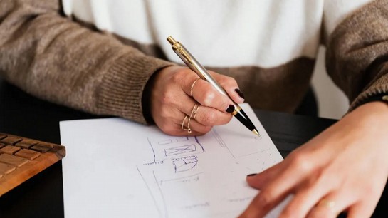 Pense no seu projeto e deixe que a Criare o torne realidade.